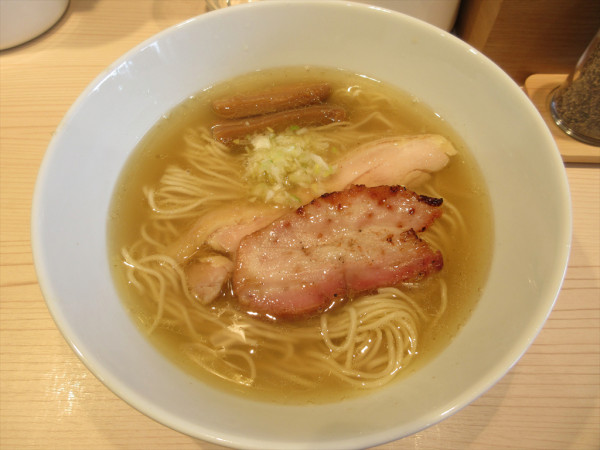 「しおらーめん（980円）」@らーめん藁の写真