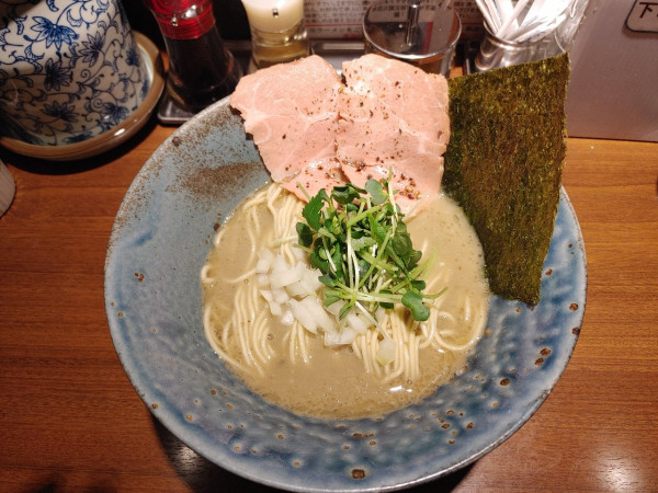 「バカニボ　980円」@麺屋 ねむ瑠の写真