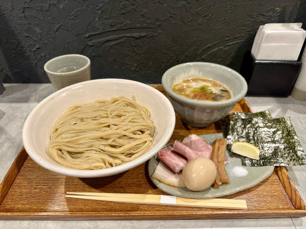 「つけめん清濁（大盛り）特製」@Homemade Ramen 青麦の写真