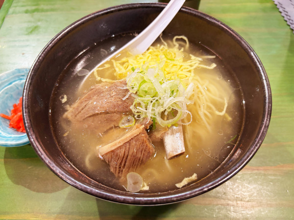 「琉球新麺 1200円」@琉球新麺 通堂 横浜ラーメン博物館店の写真