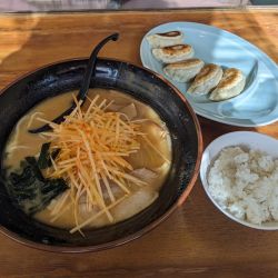 辛ネギみそらーめん 890円