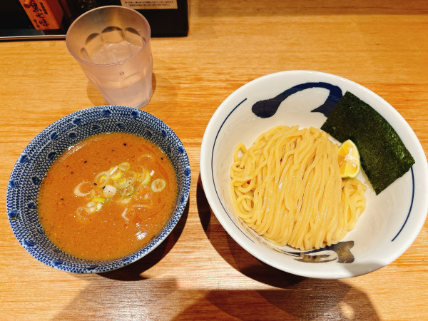 「濃厚つけ麺」@めん徳 二代目 つじ田 福岡空港店の写真