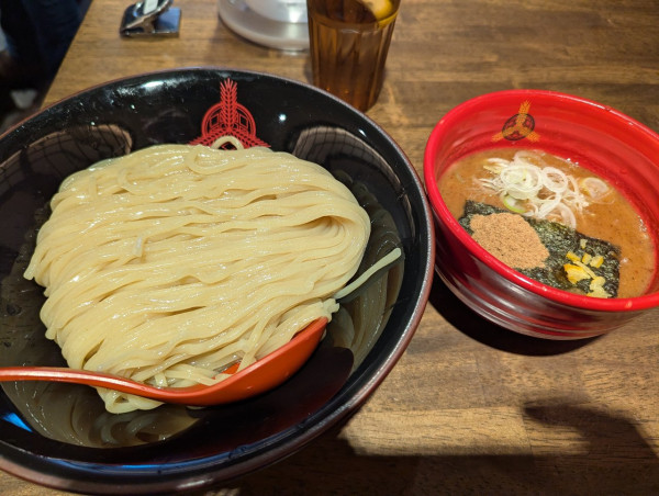 「特濃つけ麺1050円」@つけ麺専門店 三田製麺所 渋谷道玄坂店の写真