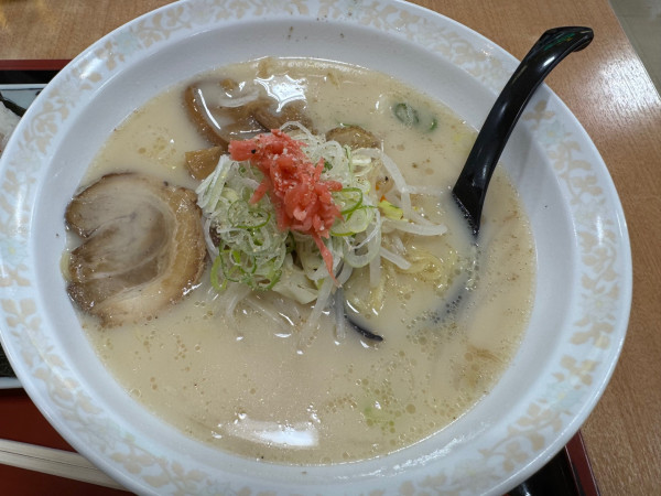 「とんこつらーめん」@ホテーフーヅ 伊那店の写真