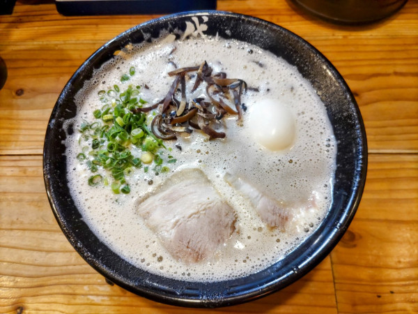 「味玉ラーメン 930円」@博多一成一代の写真