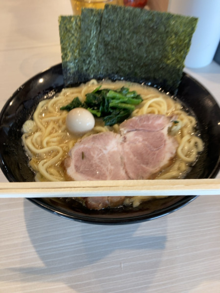「ラーメン」@横浜らーめん 満月 保土ヶ谷店の写真