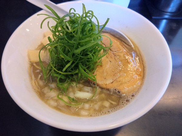 「hard」@煮干中華そば のじじの写真