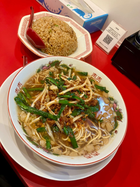 「チャーハン定食(タイガー)　1560円」@中華そば ふじい 新中野店の写真