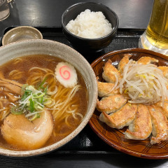 五味八珍 メイワン店の写真