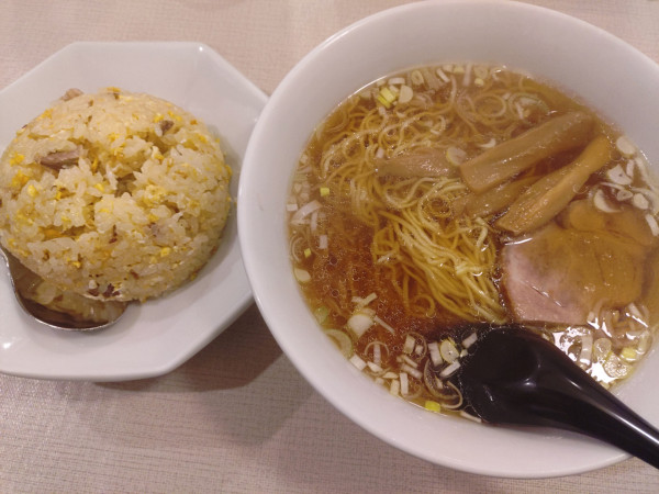 「半チャンラーメン」@ぶん華の写真