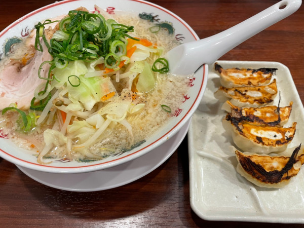 「塩タンメン（期間限定）」@ラーメン魁力屋 府中白糸台店の写真