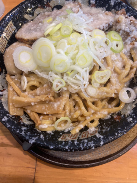 「爆盛油脂麺(300g)」@らーめん 平太周 神保町店の写真