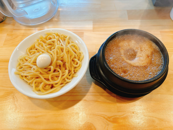 「肉つけ」@つけ麺がんつけ キャナルシティ前の写真