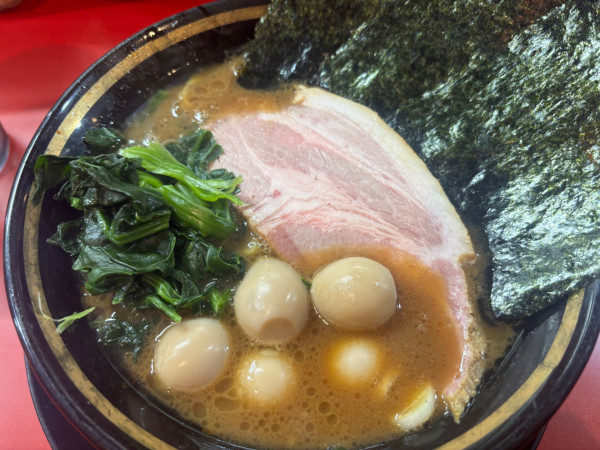 「ラーメン、うずら」@とらきち家 光の写真