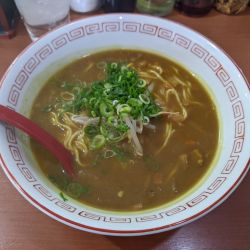 カレーラーメン