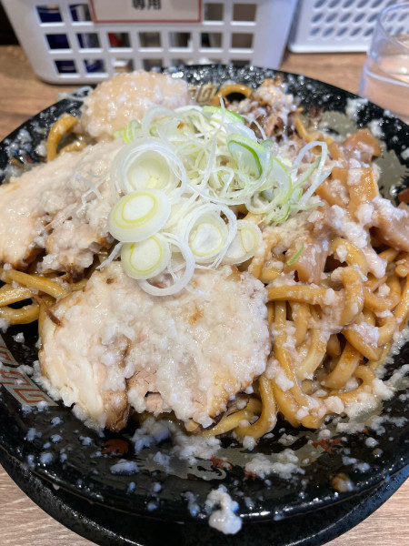 「爆盛油脂麺」@らーめん 平太周 吉祥寺店の写真