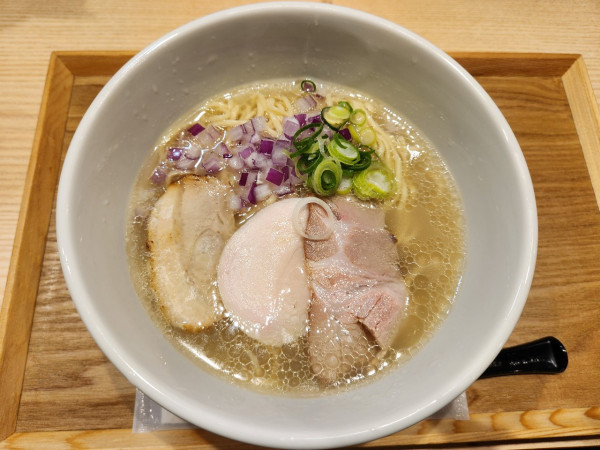 「貝出汁中華そば 塩」@貝麺 あおみの写真