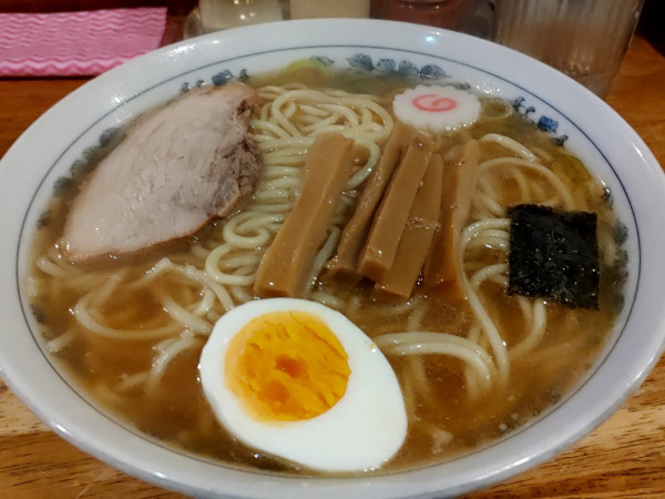 「中華そば（並：880円）」@飯田橋大勝軒の写真