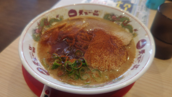 「赤んこってり９９０円＆ニラにんにく２００円」@天下一品 所沢狭山ヶ丘店の写真