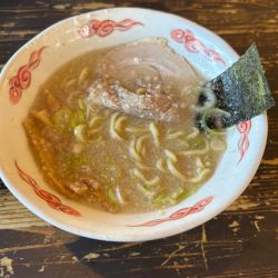 東京背脂ラーメン