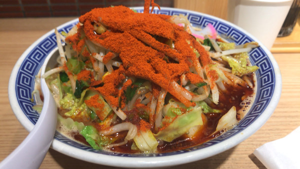 「辛撃タンメン　並盛　4辛　940円」@東京タンメン トナリ 西葛西店の写真