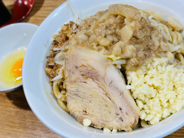 「国産豚まぜそば 400g 1,050円」@豚仙人  戸塚店の写真