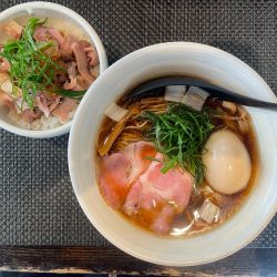 味玉中華そば 醤油、肉めし
