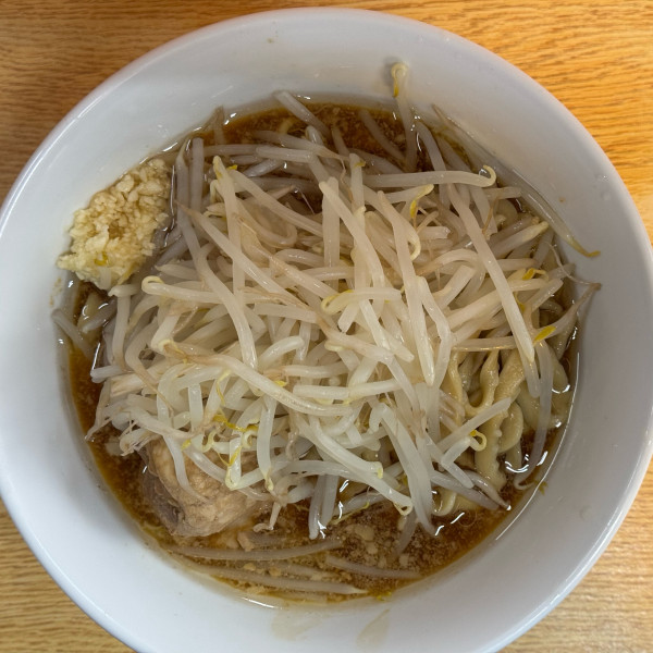 「小 少なめ200g 950円」@ラーメン二郎 環七新新代田店の写真