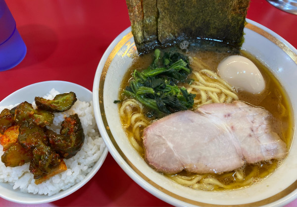 「味玉ラーメン並　1000円」@横濱ラーメン 裏野中家 西川口店の写真