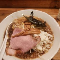 背脂醤油ラーメン