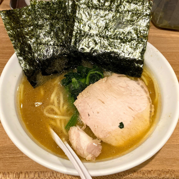 「ラーメン 850円」@家系らーめん やなぎやの写真