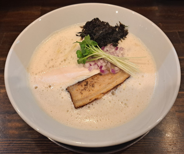 「鶏白湯らーめん醤油850円」@鶏だしらーめん 零SENの写真