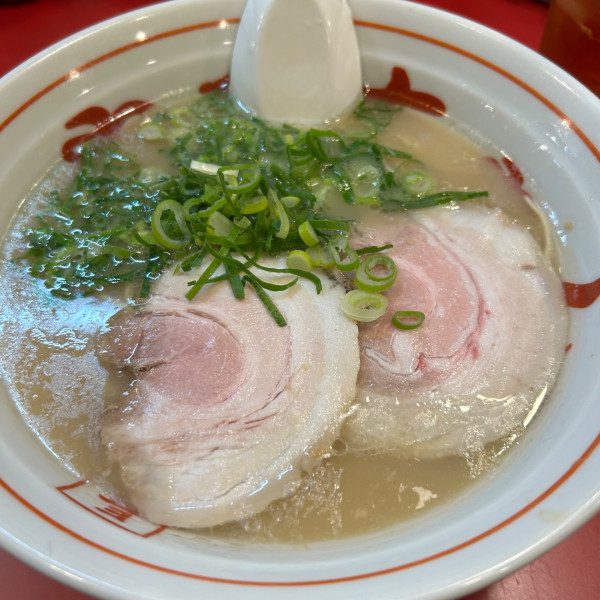 「長浜ラーメン800円」@博多長浜屋台やまちゃん 銀座店の写真
