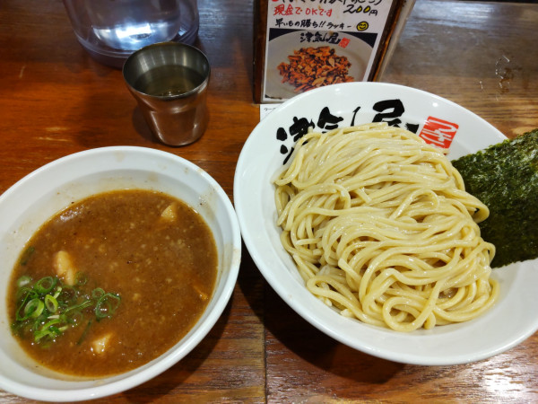 「つけ麺 大盛無料」@つけ麺津気屋 武蔵浦和の写真