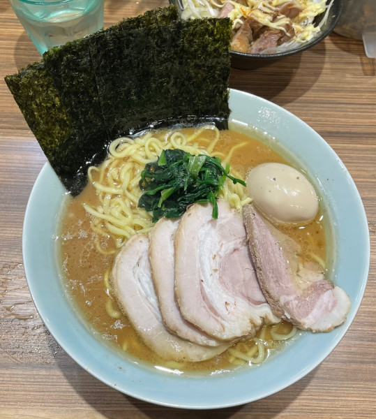 「ラーメン」@横浜らーめん渡来武 総本店の写真