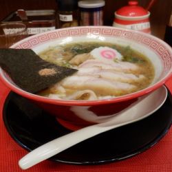 窯焼き豚ハーフラーメン