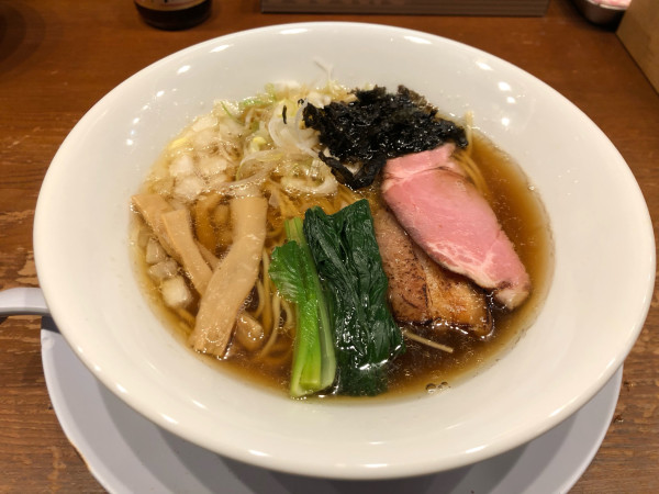 「煮干しそば 醤油」@麺や百日紅の写真