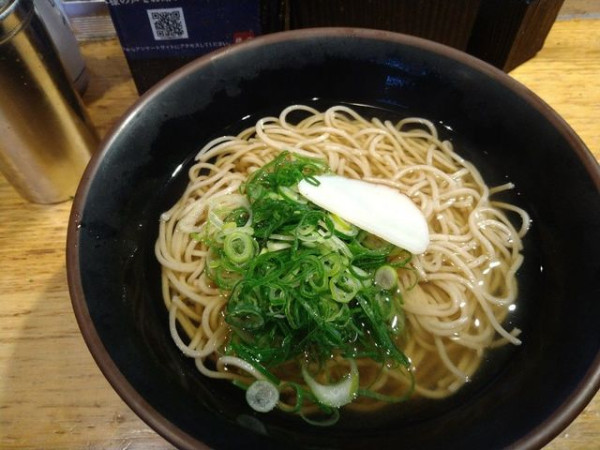 「かけそば（五割そば）」@麺家 京都上がも店の写真