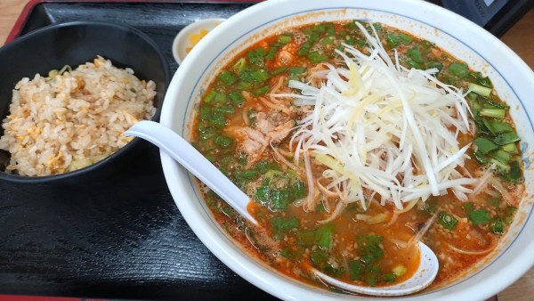 「ニラそば＋半チャーハン」@福しん 石神井公園店の写真