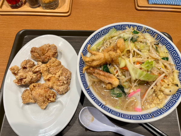 「ゲソタンカラセット」@タンメン トナリ 市原五井店の写真