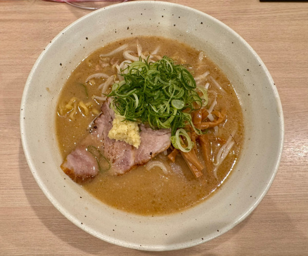 「味噌+麵大盛」@札幌麺屋 美椿の写真