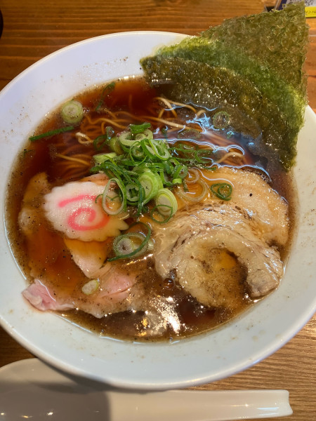 「淡麗中華そば　900円」@おダシと銀しゃり 中華そば 雲雀の写真