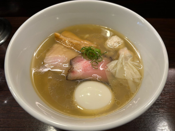 「味玉塩そば」@麺屋 ルリカケスの写真