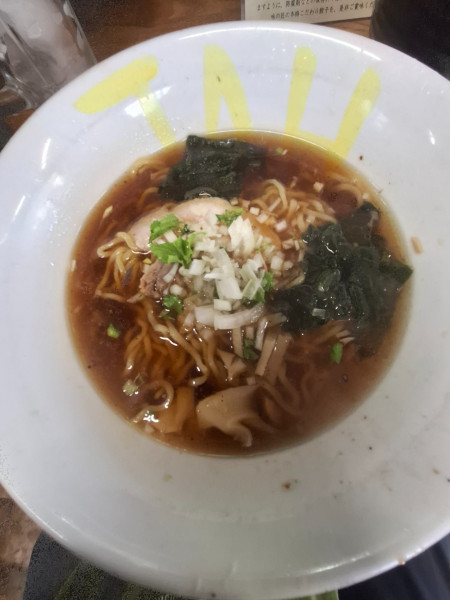 「ラーメン(醤油味)690円税込」@JAHの写真