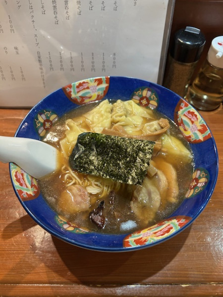 「雲吞そば　1,100円。」@支那そば ひらおかの写真