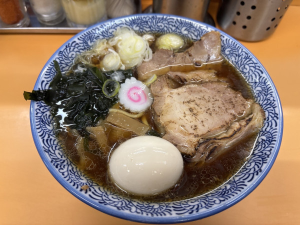「AKKEYラーメン　中太麺」@NEW Akkeyラーメンの写真
