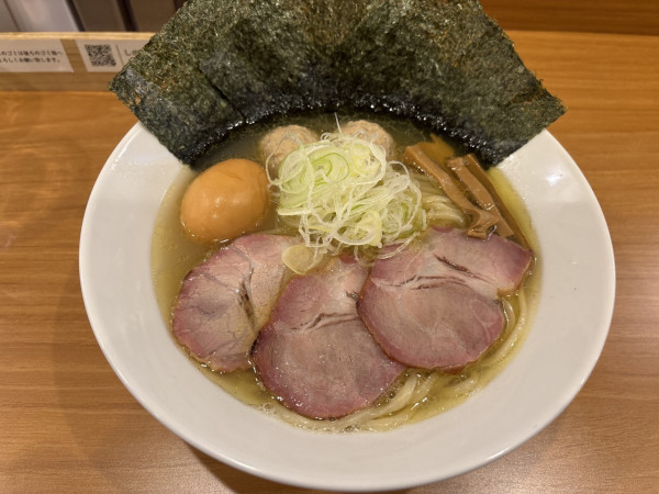 「特製塩ラーメン」@しののめヌードルの写真