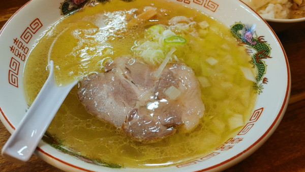 「朝専用中華そば　塩」@らあめん 寸八 総本店の写真