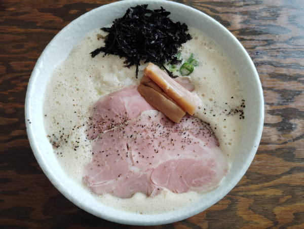 「鶏泡白湯醤油ラーメン」@麺屋 一幸の写真