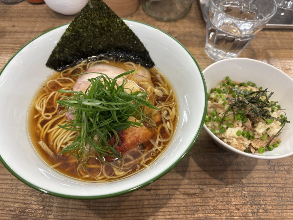 「醤油ラーメン」@3931WORKS.の写真